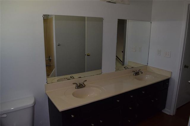 2554 RED BARN Road SW, Marietta, GA 30064