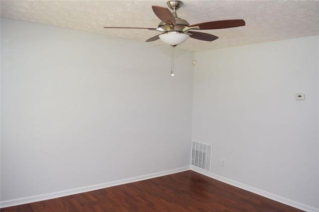 2554 RED BARN Road SW, Marietta, GA 30064