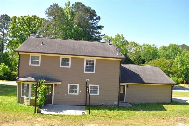2554 RED BARN Road SW, Marietta, GA 30064