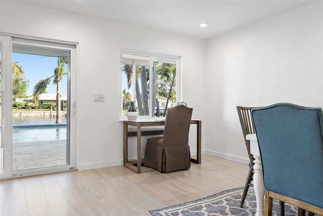 1984 KANSAS AVENUE NE, St Petersburg, FL 33703