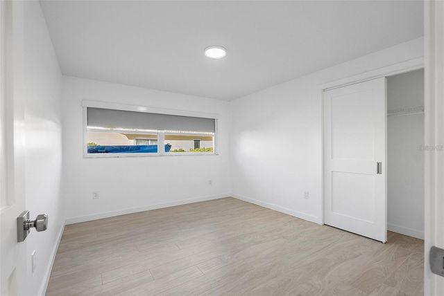 1984 KANSAS AVENUE NE, St Petersburg, FL 33703