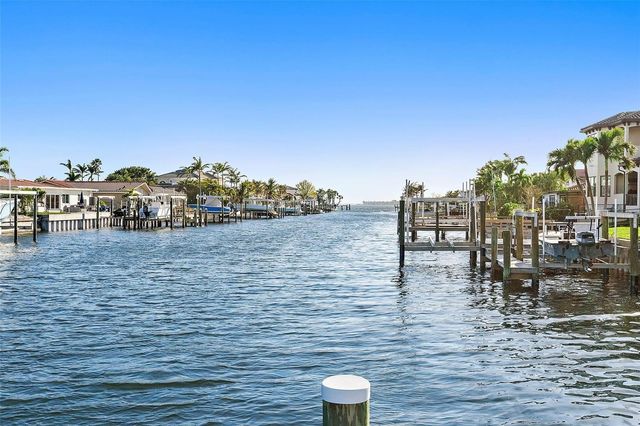 1984 KANSAS AVENUE NE, St Petersburg, FL 33703