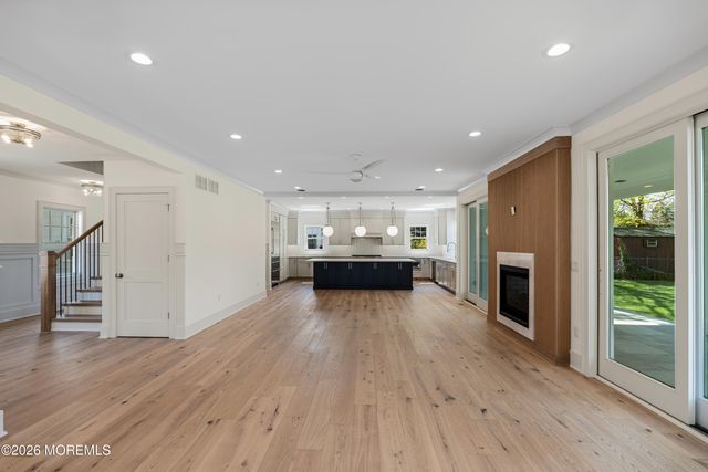94 Park Avenue, Fair Haven, NJ 07704