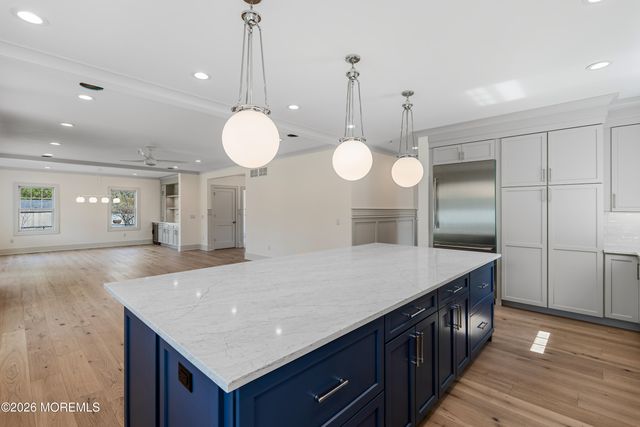 94 Park Avenue, Fair Haven, NJ 07704