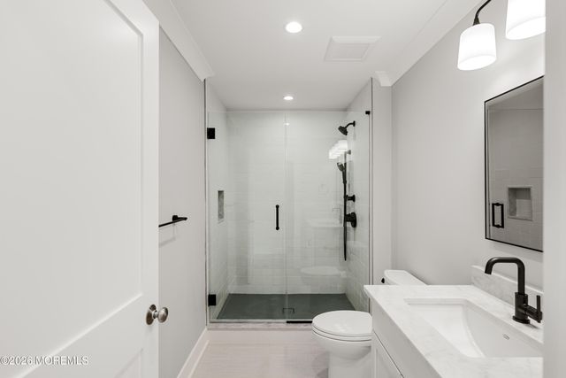 94 Park Avenue, Fair Haven, NJ 07704