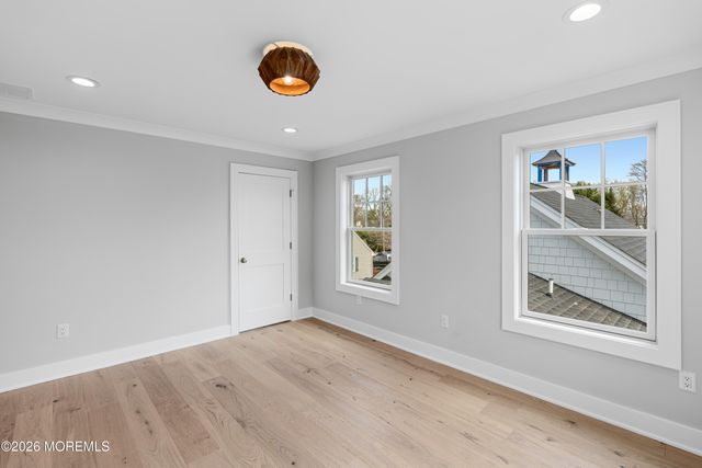 94 Park Avenue, Fair Haven, NJ 07704