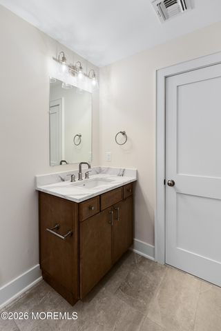 94 Park Avenue, Fair Haven, NJ 07704
