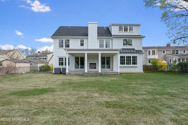 94 Park Avenue, Fair Haven, NJ 07704