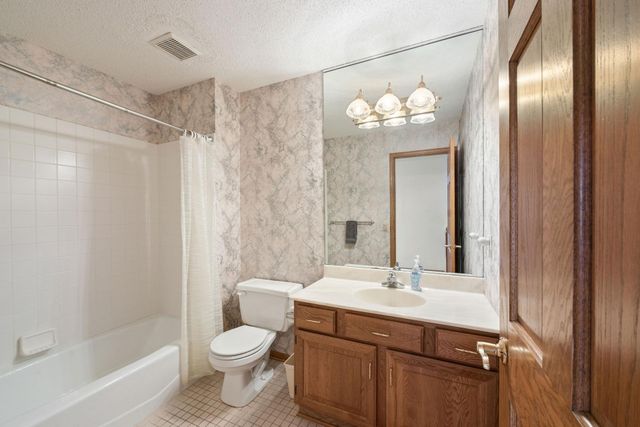 8111 Kimberly Lane N, Maple Grove, MN 55311