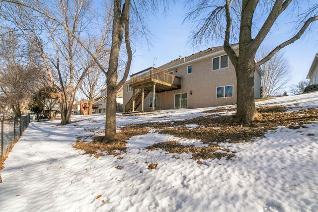 8111 Kimberly Lane N, Maple Grove, MN 55311