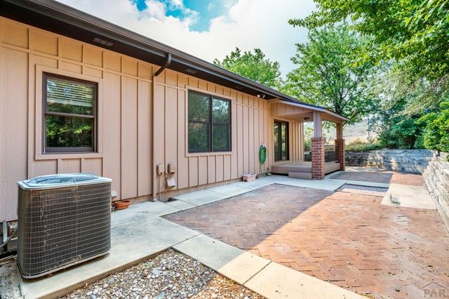 63 Country Club Village, Pueblo, CO 81008