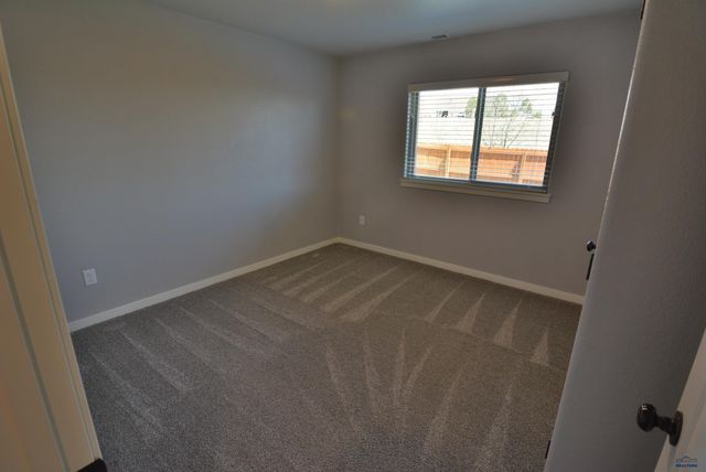 602 COPPERFIELD DR, Rapid City, SD 57703