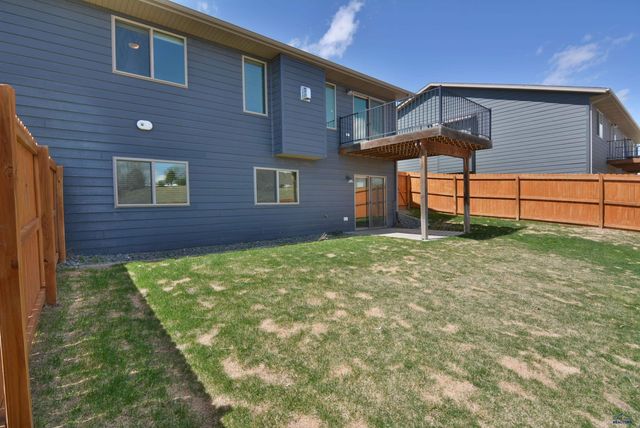 602 COPPERFIELD DR, Rapid City, SD 57703