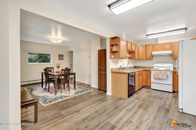 5514 Cope Street, Anchorage, AK 99518