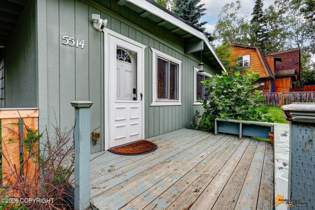 5514 Cope Street, Anchorage, AK 99518