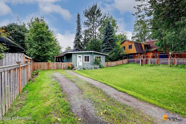 5514 Cope Street, Anchorage, AK 99518