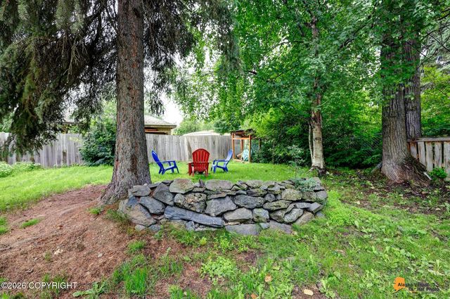 5514 Cope Street, Anchorage, AK 99518