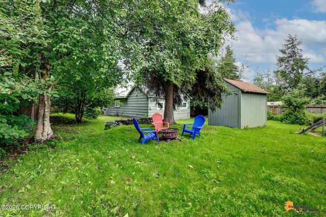 5514 Cope Street, Anchorage, AK 99518