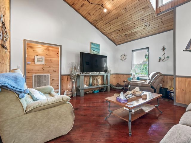 344 Lily Circle, East Point, FL 32328