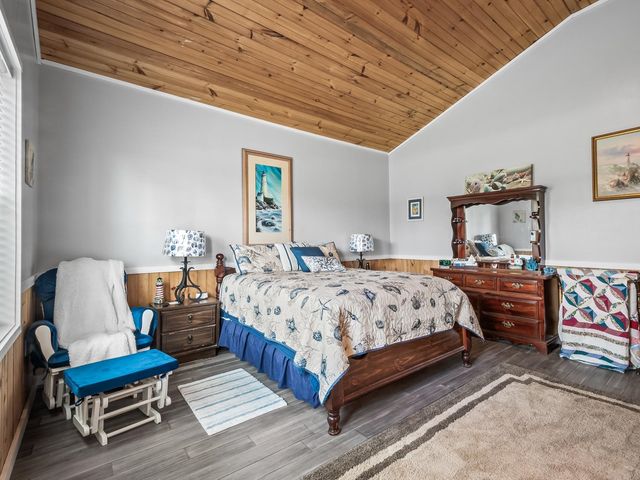 344 Lily Circle, East Point, FL 32328