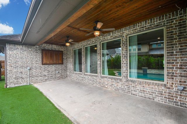 4029 Carolina Shores Lane, League City, TX 77573