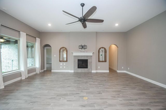 4029 Carolina Shores Lane, League City, TX 77573