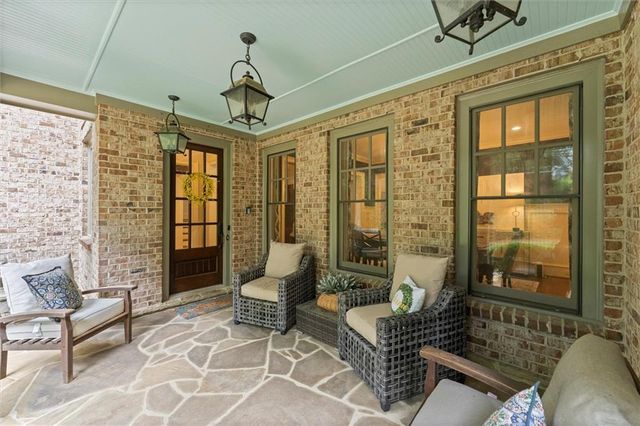 542 Hillside Drive NW, Atlanta, GA 30342