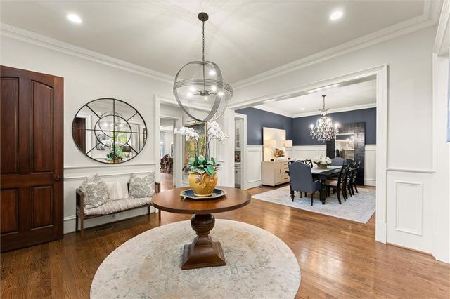 542 Hillside Drive NW, Atlanta, GA 30342