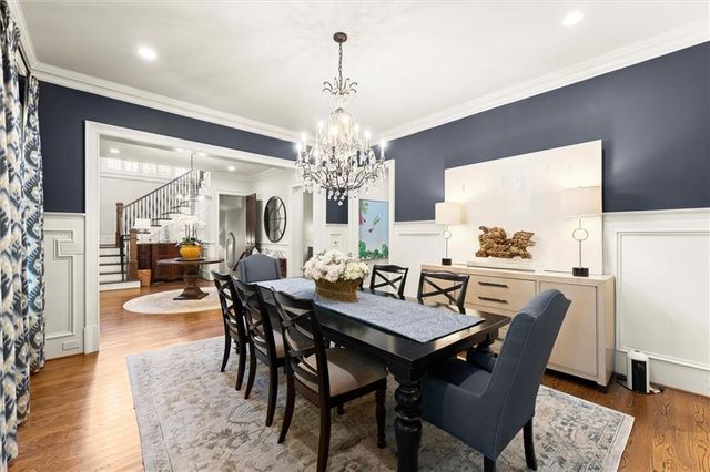 542 Hillside Drive NW, Atlanta, GA 30342