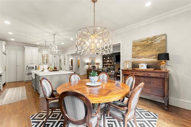 542 Hillside Drive NW, Atlanta, GA 30342
