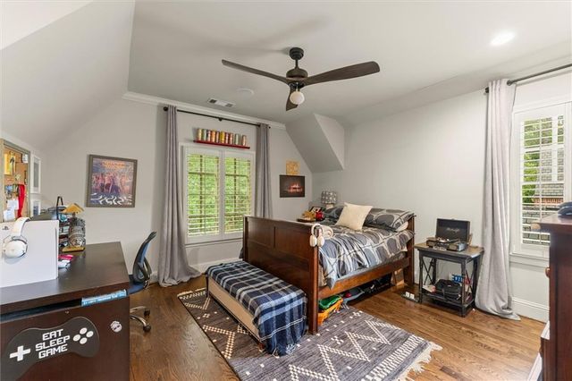 542 Hillside Drive NW, Atlanta, GA 30342