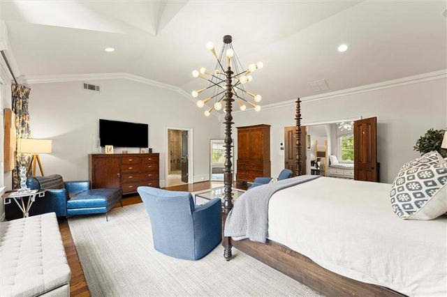 542 Hillside Drive NW, Atlanta, GA 30342