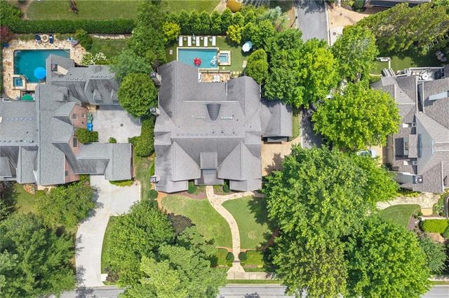 542 Hillside Drive NW, Atlanta, GA 30342