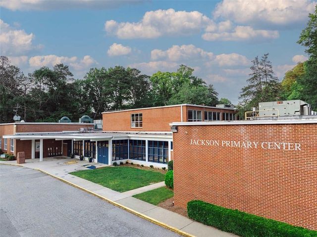 542 Hillside Drive NW, Atlanta, GA 30342