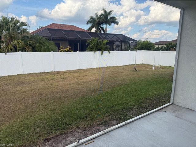 3405 NW 9th ST, Cape Coral, FL 33993