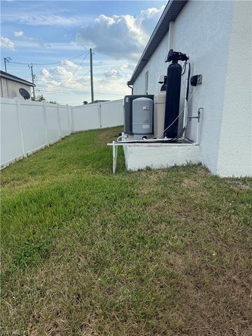 3405 NW 9th ST, Cape Coral, FL 33993