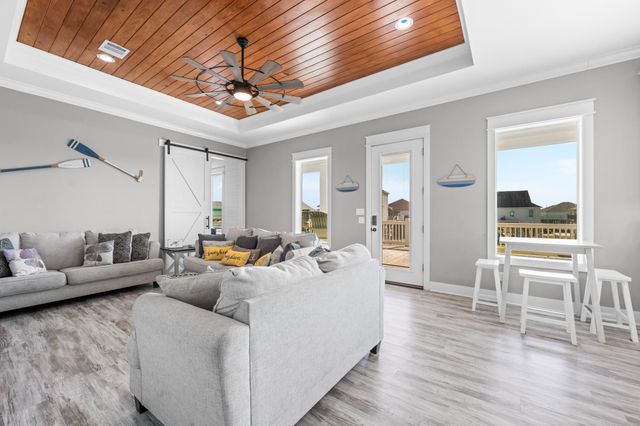 4413 Ranger Drive, Port Bolivar, TX 77650