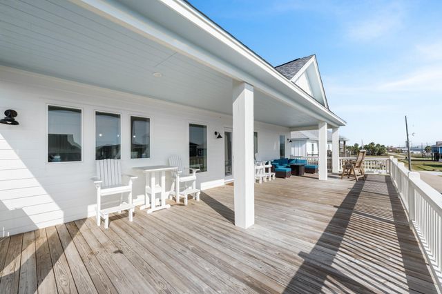 4413 Ranger Drive, Port Bolivar, TX 77650