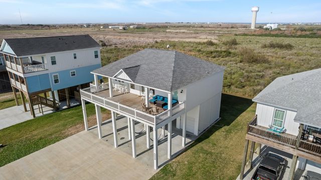 4413 Ranger Drive, Port Bolivar, TX 77650