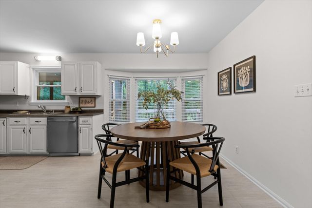 4707 Creek Point Lane, Signal Mountain, TN 37377