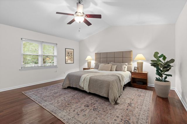 4707 Creek Point Lane, Signal Mountain, TN 37377