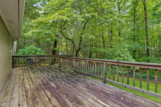 4707 Creek Point Lane, Signal Mountain, TN 37377