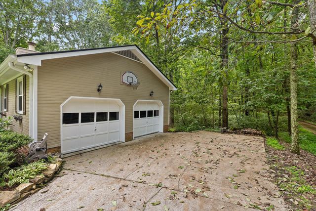 4707 Creek Point Lane, Signal Mountain, TN 37377