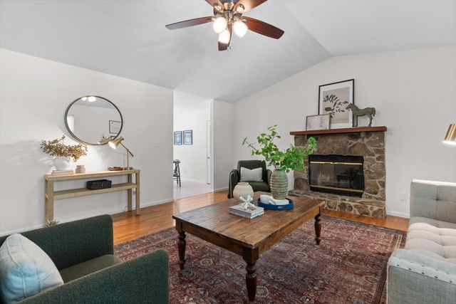 4707 Creek Point Lane, Signal Mountain, TN 37377