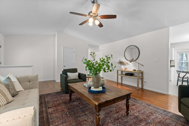 4707 Creek Point Lane, Signal Mountain, TN 37377
