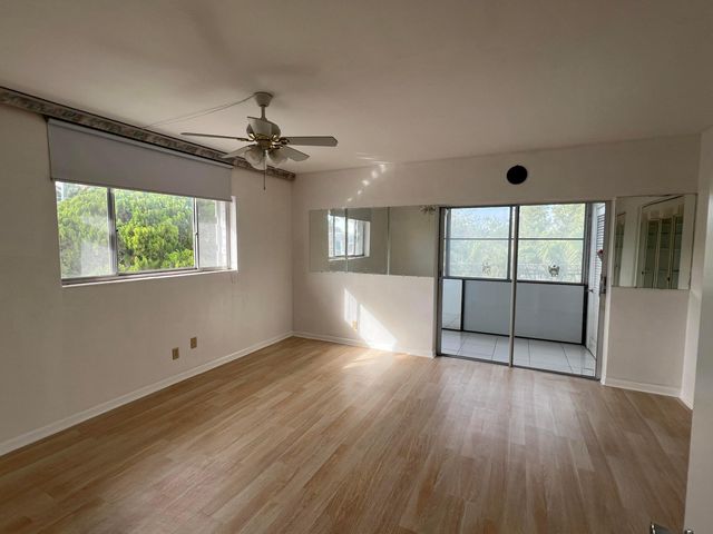 2840 Cynthia Lane 207, Lake Worth Beach, FL 33461