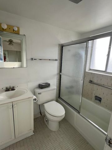 2840 Cynthia Lane 207, Lake Worth Beach, FL 33461