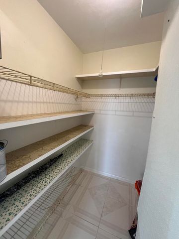 2840 Cynthia Lane 207, Lake Worth Beach, FL 33461