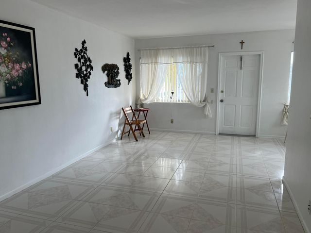 2840 Cynthia Lane 207, Lake Worth Beach, FL 33461
