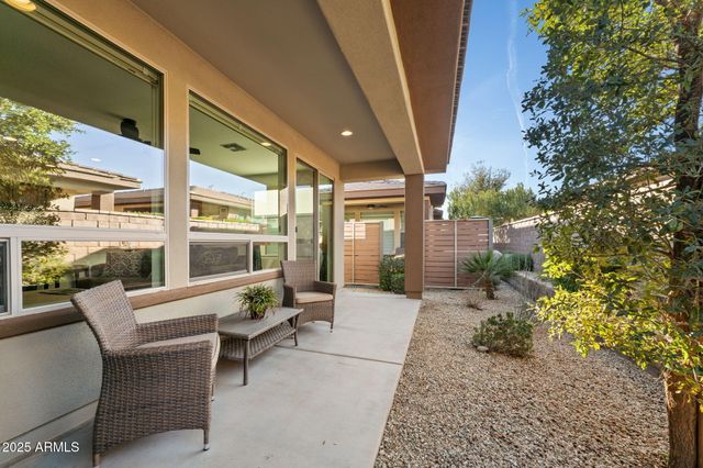 678 E COBBLE STONE Drive, Queen Creek, AZ 85140